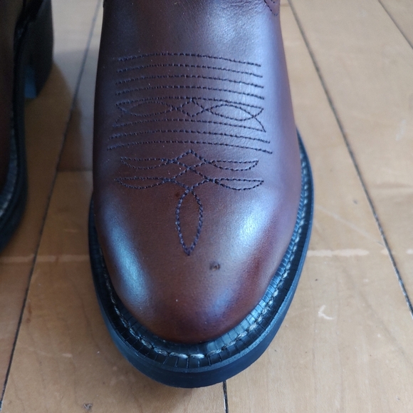 Men's Brown Leather Cowboy Boots - Picture 3 of 10